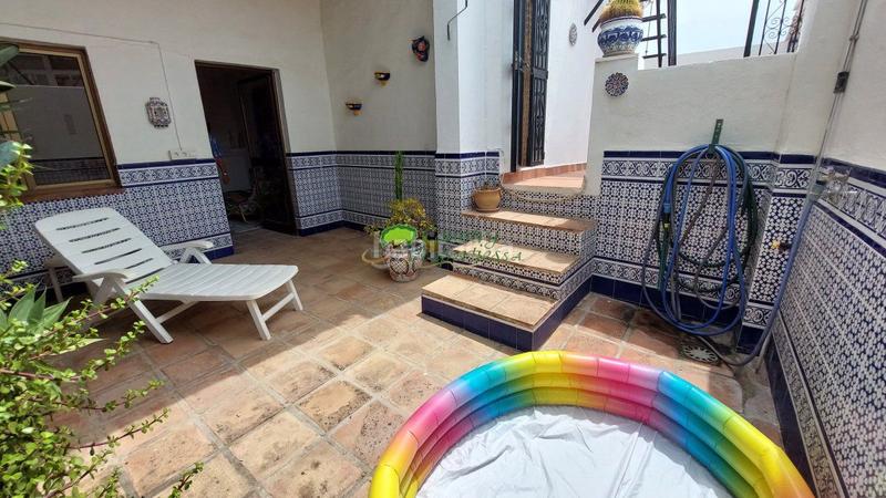 Foto 6ca9e01d-98bb-46be-bd69-5e8744118068. Maison avec parking dans Torrox pueblo Torrox