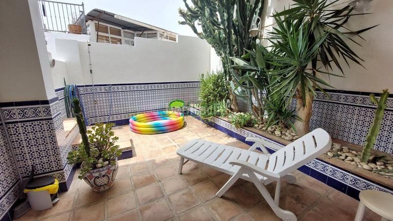 Foto f5844be2-61a6-49ad-8e17-2ca991114035. Maison avec parking dans Torrox pueblo Torrox