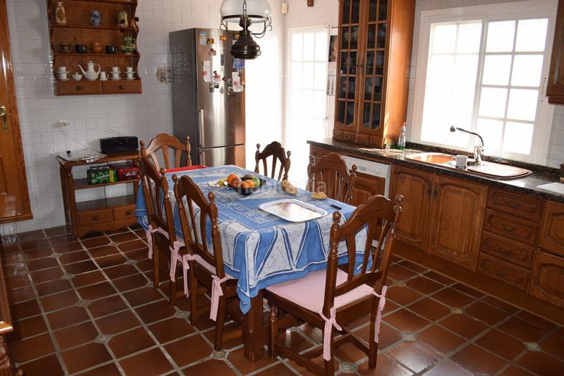 Foto a371891a-0256-4a0f-b78c-317b39e6263e. Chalet avec chauffage parking dans Camino Viejo de Málaga Vélez - Málaga