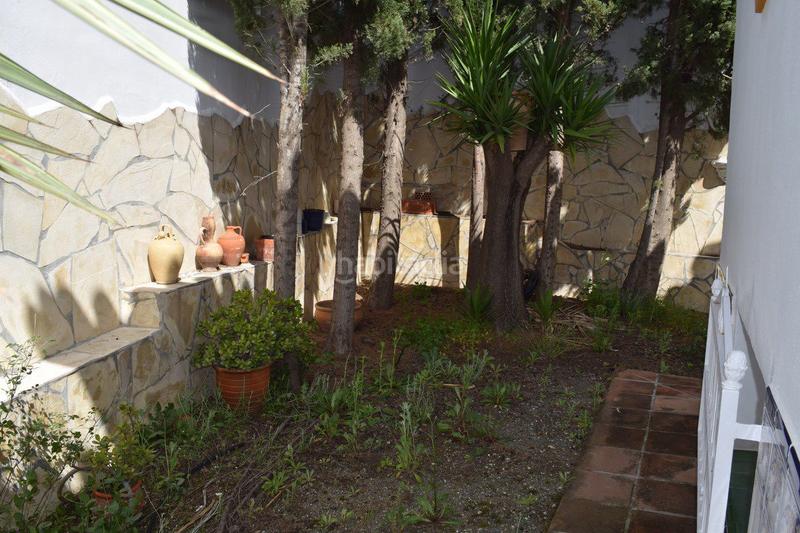 Foto cd1376f3-4f64-4c1e-a35b-3fba2f480410. Chalet avec chauffage parking dans Camino Viejo de Málaga Vélez - Málaga