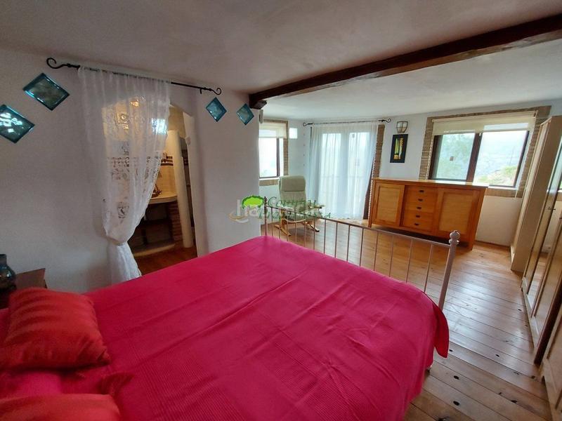 Foto e4dd3c73-2b81-4ea3-938c-f883ab558d11. Masía casa de campo en venta , 2 dormitorios. en Jete