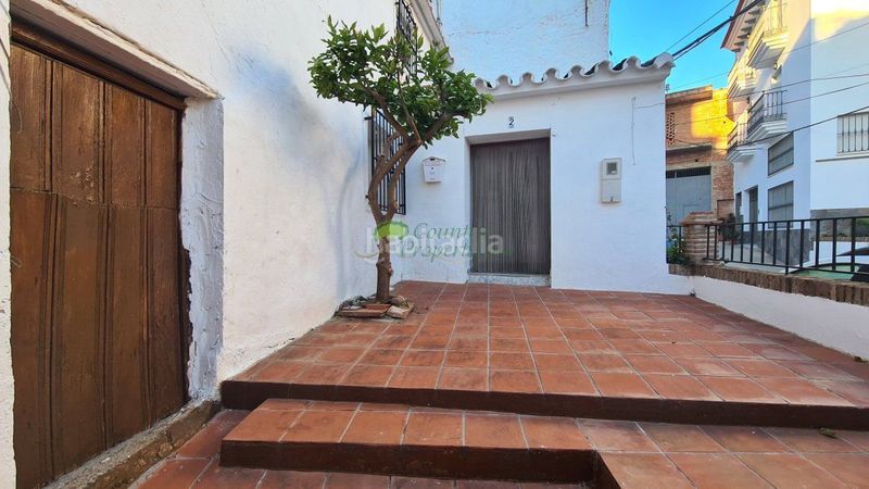 Foto d45b759a-699b-4c99-971f-3548aff7589a. Casa a Benamargosa