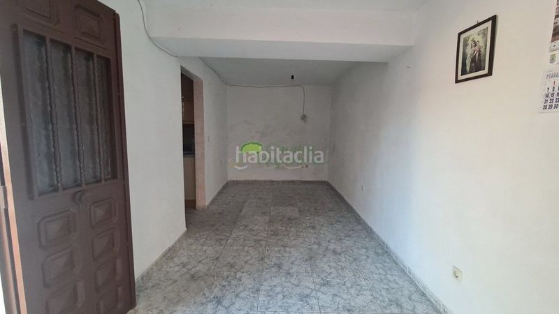 Foto fa0fada8-dd70-43a6-abdd-ce9fff35c5c3. Casa a Benamargosa