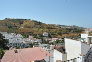 Casa a Cómpeta. Casa pueblo en venta en cómpeta, 4 dormitorios.