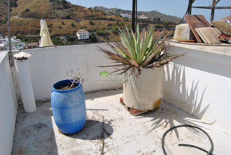 Foto f22507e7-1835-45c3-863c-79dd9b4d61d8. Casa a Cómpeta