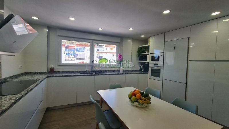 Foto ba904a73-99f8-4ef6-ae24-ad68c694c7ab. Casa amb calefacció a Cómpeta