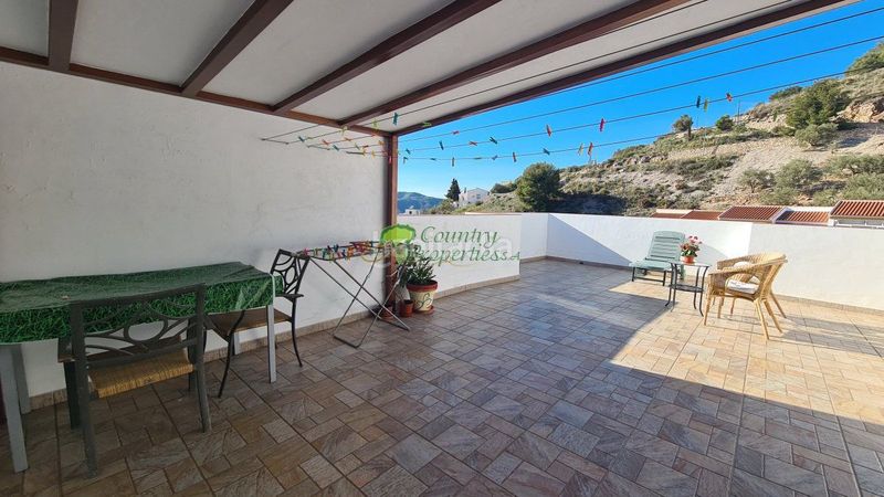 Foto d2154941-fd73-4fdf-b4bb-34a1d3b7433c. Casa amb calefacció a Cómpeta