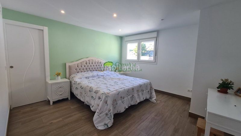 Foto e2ce0dd5-f6c1-494e-be77-497b99ade1e0. Casa amb calefacció a Cómpeta