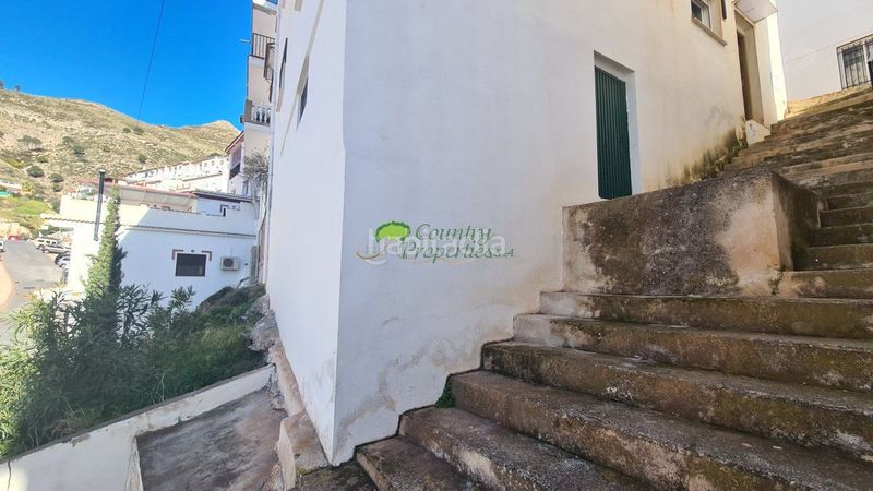 Foto e6655aae-3936-4c01-ad6d-417378ad5922. Casa amb calefacció a Cómpeta