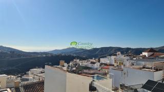 Casa a Cómpeta. Casa pueblo en venta en cómpeta, 4 dormitorios.