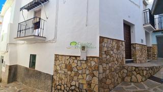 Casa a Cómpeta. Casa pueblo en venta en cómpeta, 4 dormitorios.