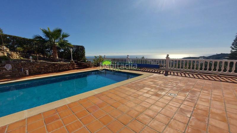 Foto 22cb8b92-db61-44ba-ac05-7892c672e6b3. Masía casa de campo en venta , 5 dormitorios. en Torrox pueblo Torrox