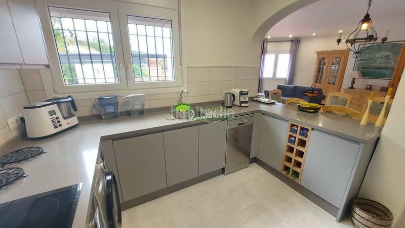 Foto d22bacbe-d196-403f-8590-6f7b6133361a. Masía casa de campo en venta , 5 dormitorios. en Torrox pueblo Torrox