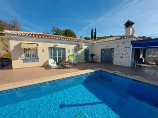 Mas à Torrox Pueblo. Casa de campo en venta en torrox, 2 dormitorios.