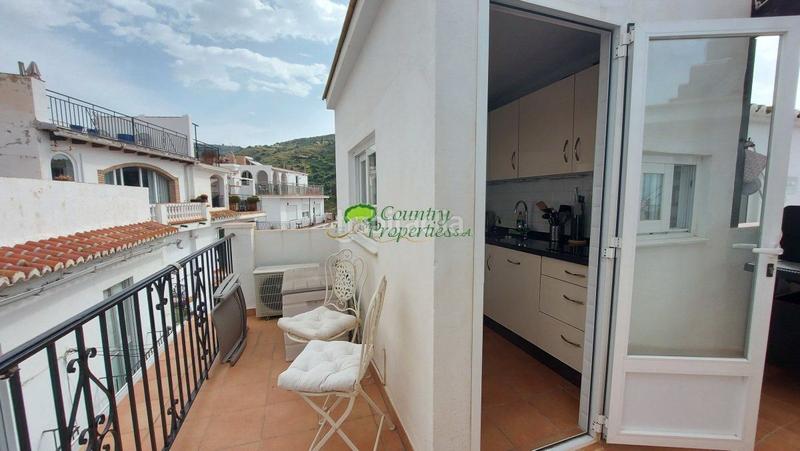 Foto 42996ab4-f627-4396-ba14-90a3c1f7b43b. Casa  pueblo en venta , 4 dormitorios. en Torrox pueblo Torrox