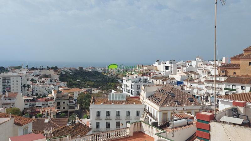 Foto 9fb88e1c-2b95-417a-8b91-fa1544b9b0d5. Casa  pueblo en venta , 4 dormitorios. en Torrox pueblo Torrox