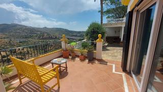 Casa adosada en Torrox Pueblo. Casa adosada en venta en torrox, 3 dormitorios.