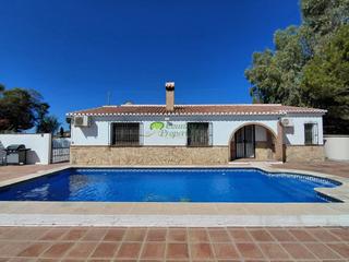 Masia a Cómpeta. Casa de campo en venta en cómpeta, 3 dormitorios.