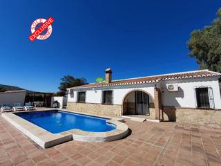Masia a Cómpeta. Casa de campo en venta en cómpeta, 3 dormitorios.