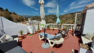 Maison à Torrox Pueblo. Casa pueblo en venta en torrox, 3 dormitorios.