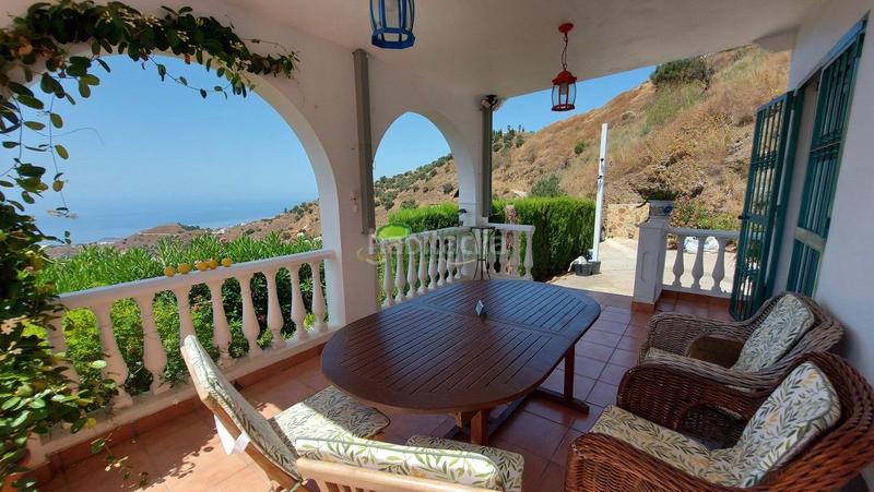 Foto 5ea85603-7da7-4042-9721-3e40c2503bdf. Masía casa de campo en venta , 3 dormitorios. en Torrox pueblo Torrox