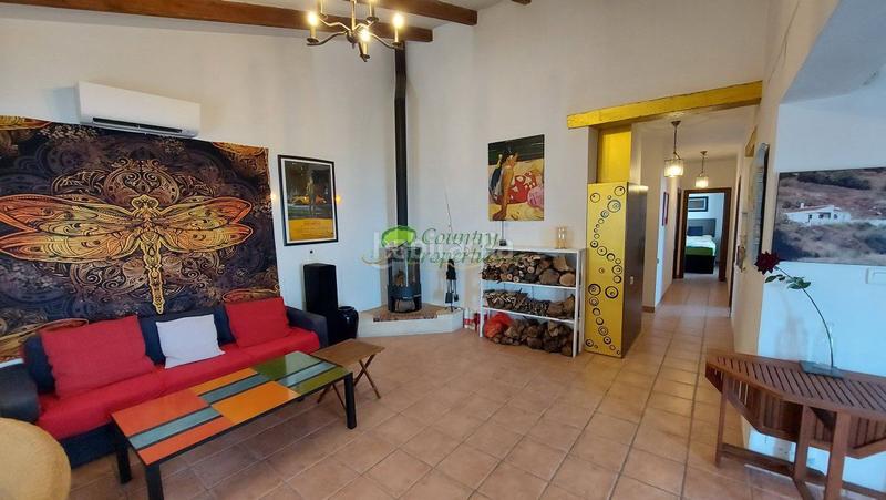 Foto 995be441-fb13-4865-ab79-f288c508af12. Masía casa de campo en venta , 3 dormitorios. en Torrox pueblo Torrox