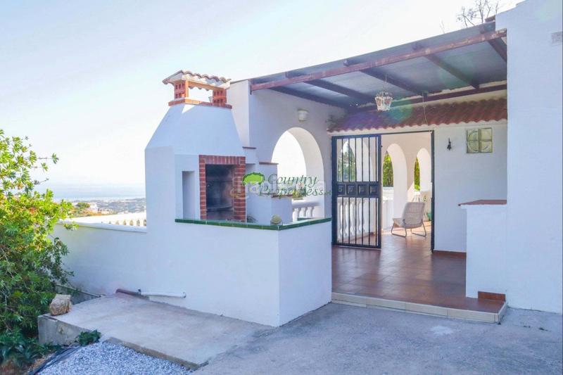 Foto c439acdd-9e54-428e-9579-8799923a0953. Casale con parcheggio in Torrox pueblo Torrox