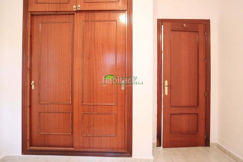 Foto ffa74bd7-3687-40d6-b3ea-039e72ddaccf. Casale con parcheggio in Torrox pueblo Torrox