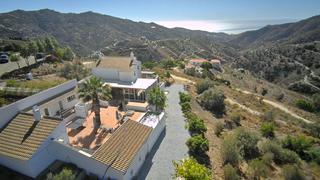 Masia a Cómpeta. Casa de campo en venta en cómpeta, 7 dormitorios.