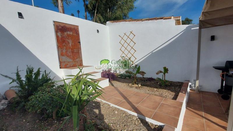 Foto 160f0ab8-7b29-4972-ab0c-76326772d417. Maison dans Torrox pueblo Torrox