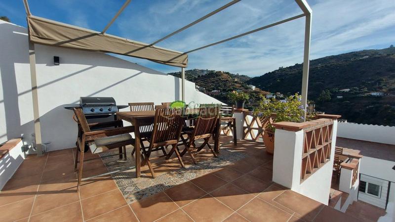 Foto b99a35c2-8bbd-450d-a62d-6737edc1c1d3. Maison dans Torrox pueblo Torrox