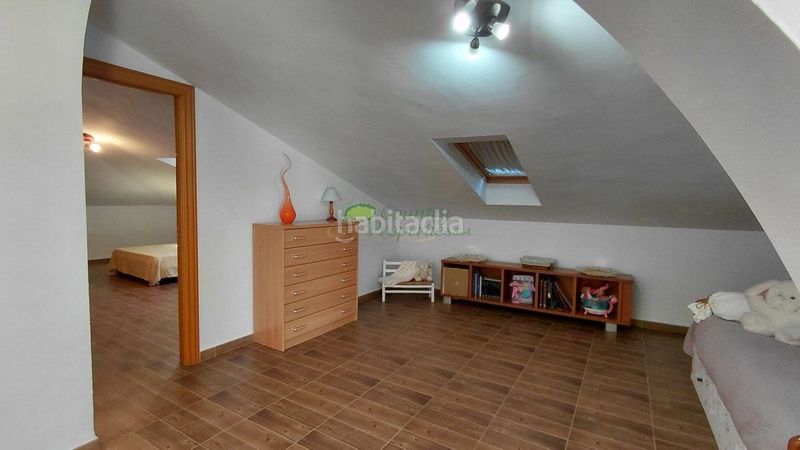 Foto 4f1b88d6-6980-498a-8e9a-aa5e4a75e855. Masia amb aparcament piscina a Alcaucín