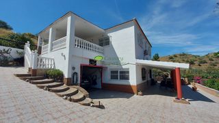 Masía en Canillas de Aceituno. Casa de campo en venta en canillas de aceituno, 3 dormitorios.
