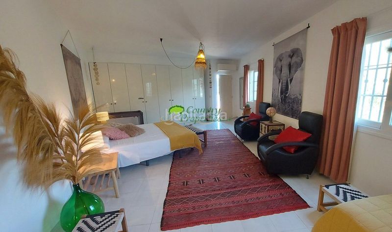 Foto 22306253-7d4a-45f4-86db-198f673bc4fb. Masía casa de campo en venta , 4 dormitorios. en Torrox pueblo Torrox