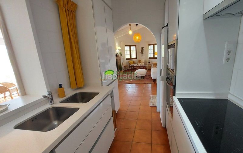 Foto c6a6cee0-9031-44e5-b842-a33f7a8be4a7. Masía casa de campo en venta , 4 dormitorios. en Torrox pueblo Torrox