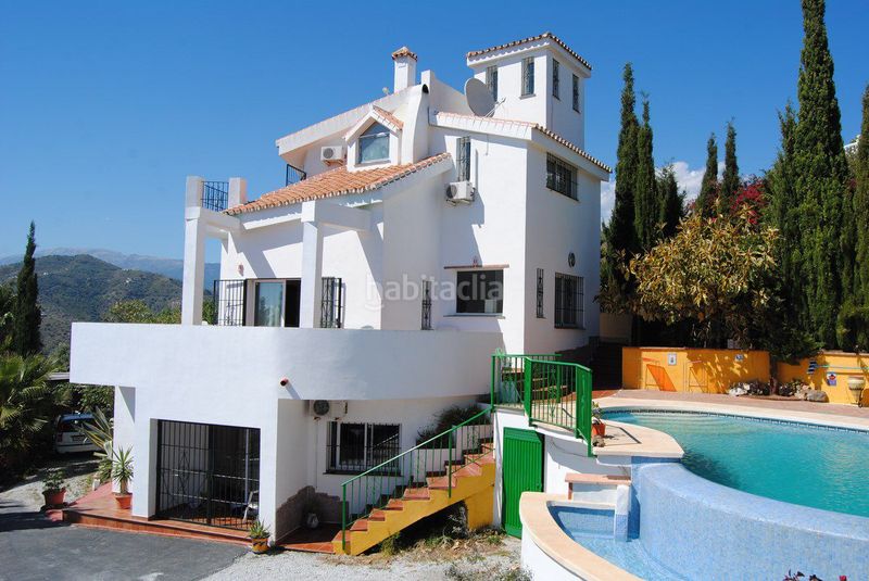 Foto 737083f2-4f3f-450d-bebf-382ca48be3db. Masía casa de campo en venta , 3 dormitorios. en Torrox pueblo Torrox