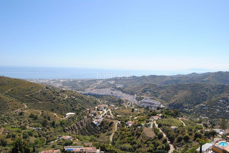 Foto 76e6fccf-1bd3-45d7-b0c9-d705b10d938f. Masía casa de campo en venta , 3 dormitorios. en Torrox pueblo Torrox