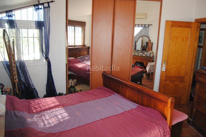 Foto c71a5067-bbb7-49b9-8009-d6e7dbd19656. Masía casa de campo en venta , 3 dormitorios. en Torrox pueblo Torrox