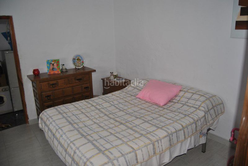 Foto dd5aef7c-518e-4b51-bb95-9eeab2939263. Casa amb aparcament a Cómpeta