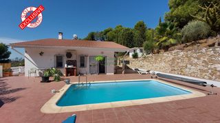 Country house in Cómpeta. Casa de campo en venta en cómpeta, 3 dormitorios.