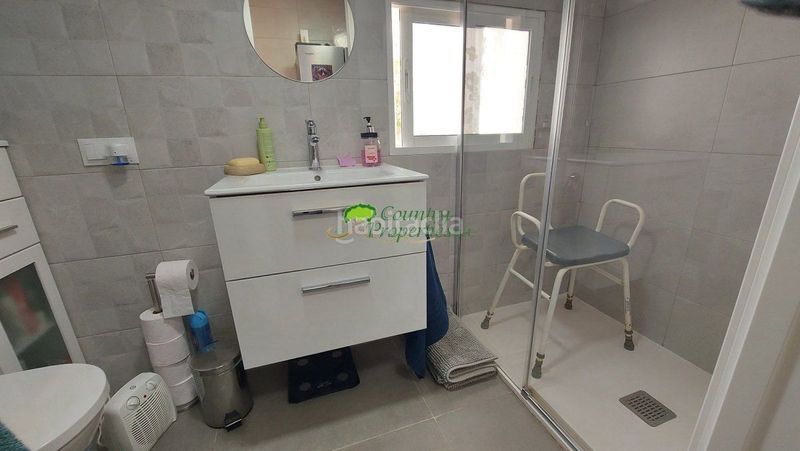 Foto 59cd0f72-10b3-4e8a-849c-61d2d622ce2e. Xalet amb aparcament a Centro Internacional Torrox