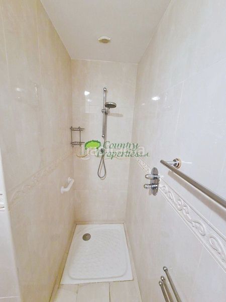 Foto f374b3bb-4994-43c2-9d2a-d3a7fe26efa8. Masia amb calefacció aparcament piscina a Hispanidad - Vivar Téllez Vélez - Málaga