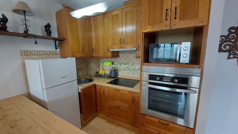 Foto cb54024a-8338-419c-a8b2-8623b53054f9. Apartament amb aparcament piscina a La Herradura Almuñécar