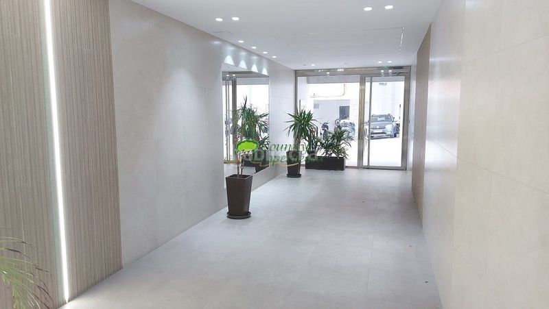 Foto e774d692-95a4-4bdf-8b09-beab88a16cdf. Apartament amb aparcament piscina a La Herradura Almuñécar