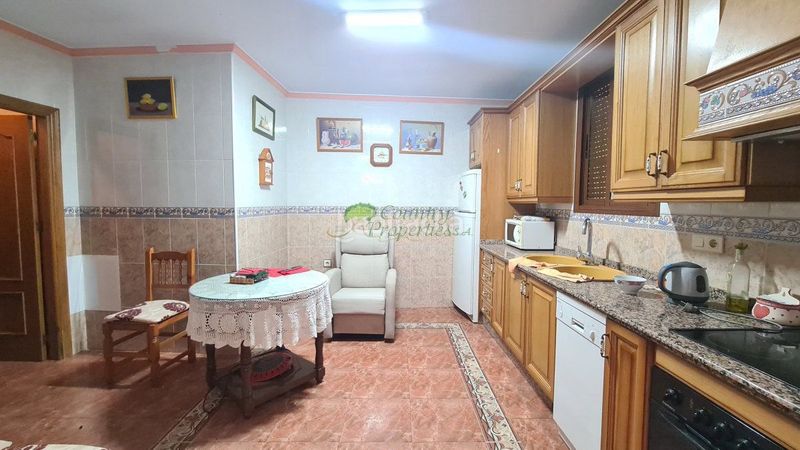 Foto 95b81540-7deb-4f38-8355-b28a731854b3. Casa a Árchez