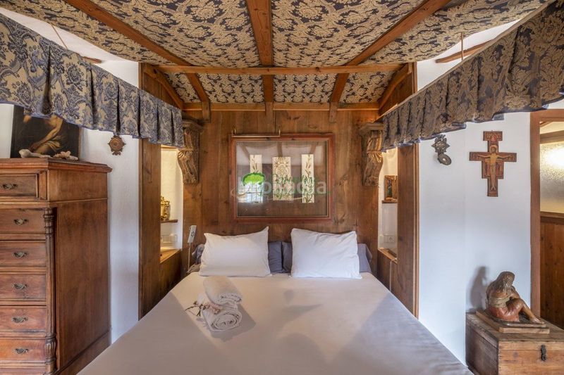 Foto 2390e993-b290-4c4c-9881-ad70229298e9. Masía casa de campo en venta , 6 dormitorios. en Sayalonga