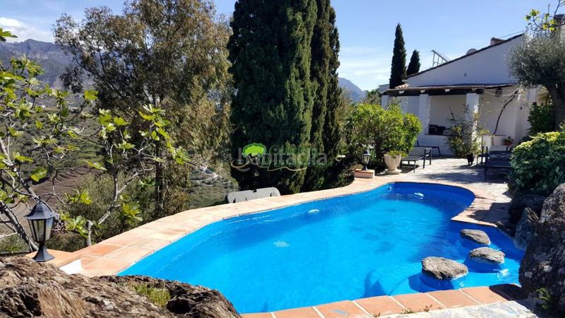 Foto b9b68675-3fc9-46ed-a217-cf376ca052a3. Masia amb calefacció aparcament piscina a Torrox pueblo Torrox