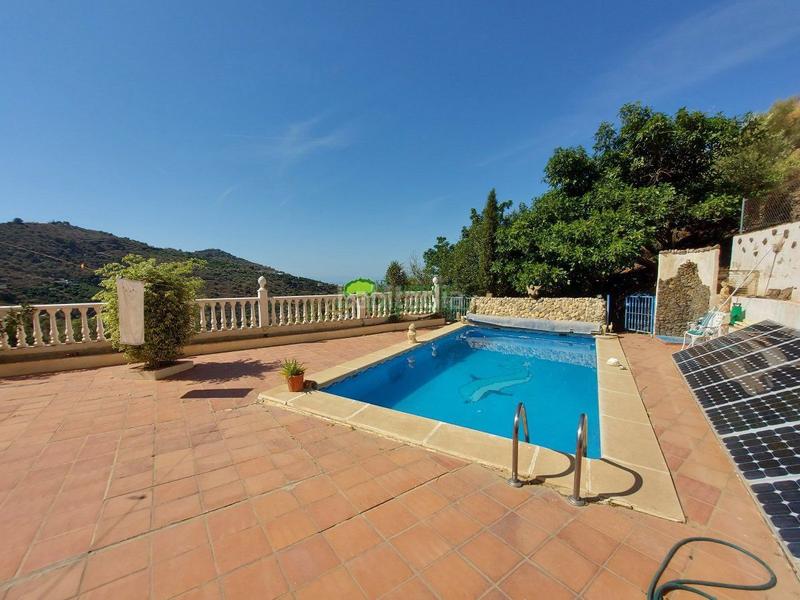 Foto 7ae0a291-b0c6-455c-b797-fd261d530a08. Mas avec chauffage piscine dans Torrox pueblo Torrox