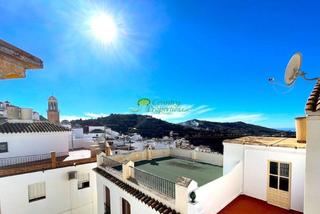 Masia a Cómpeta. Casa pueblo en venta en cómpeta, 7 dormitorios.