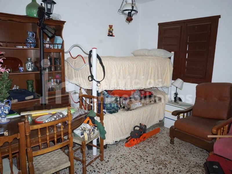 Foto 4e5d197b-a4fb-48d7-9887-7c57cd9993fd. Casa amb piscina a Centro Histórico Vélez - Málaga